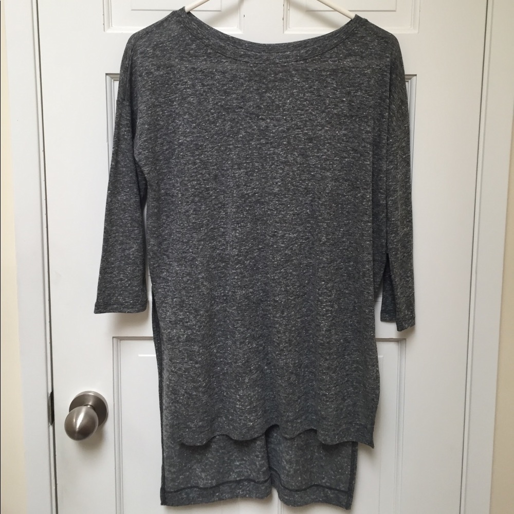 Long Grey Quarter Sleeve Top